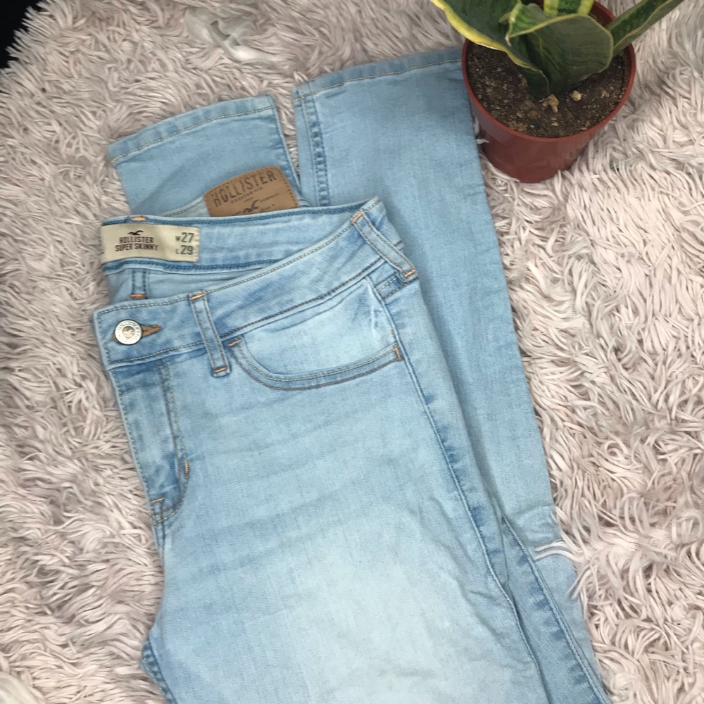 Hollister jeans